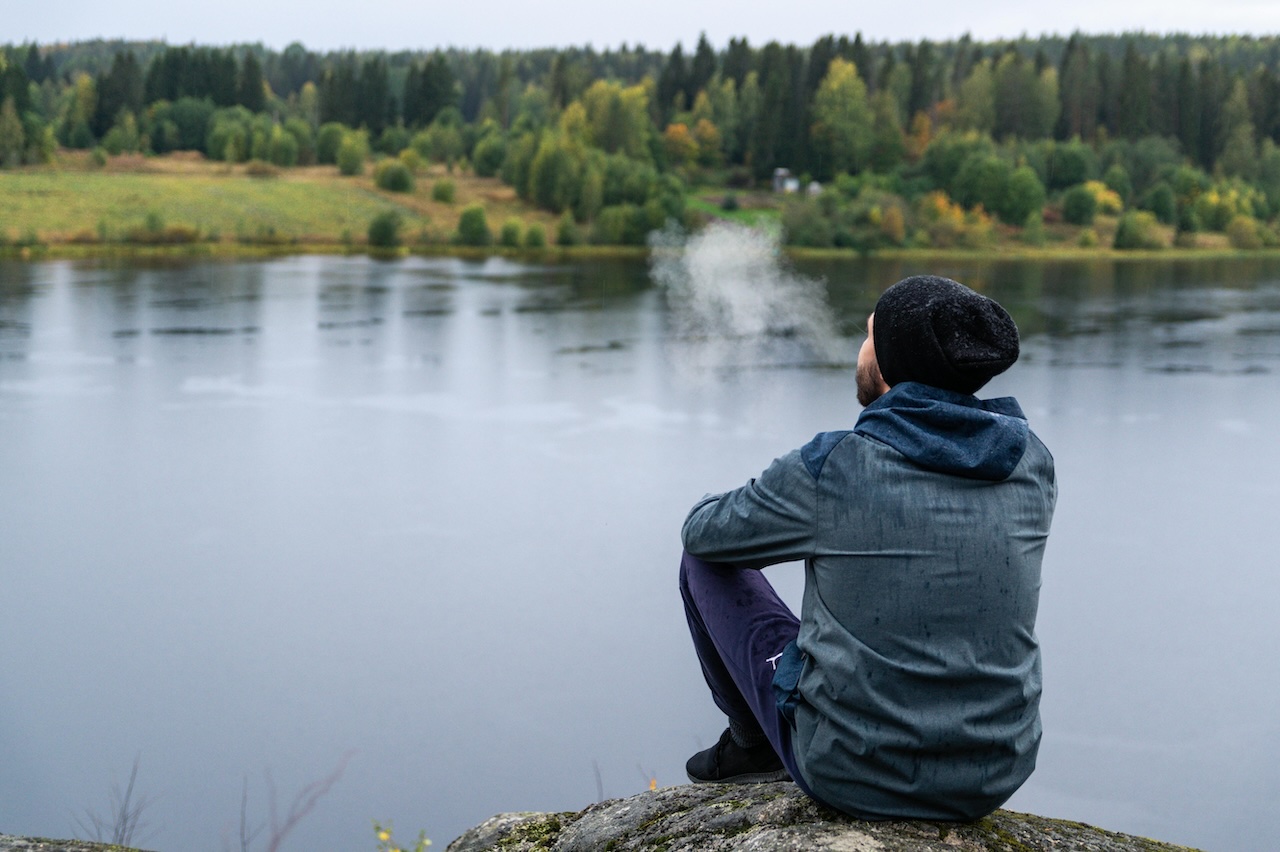 Lonely in Relationship with an Emotionally Unavailable Partner